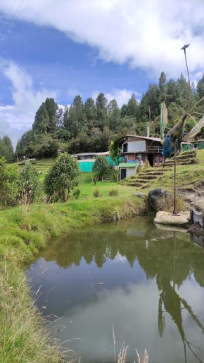 Bio Casa Colibrí Refugio de Montaña en Bogotá